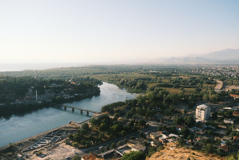 Pourquoi voyager en Albanie : 12 raisons en 2026